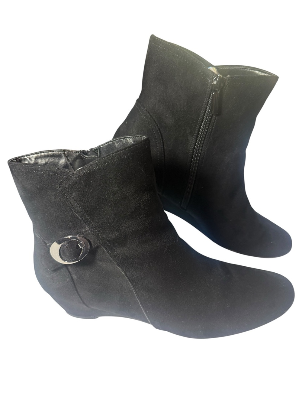 IMPO Migillianna Black Suede Look Wedge Ankle Boots Size 10 with buckle